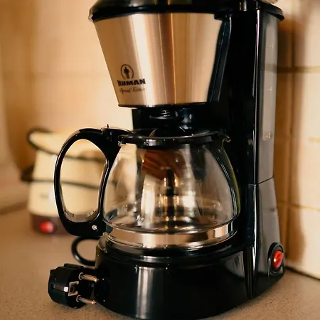 Evgenias House - Happy *