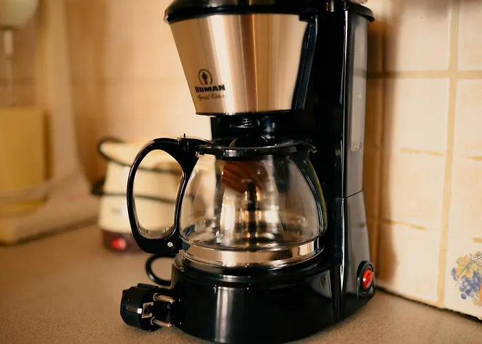 Evgenias House - Happy *